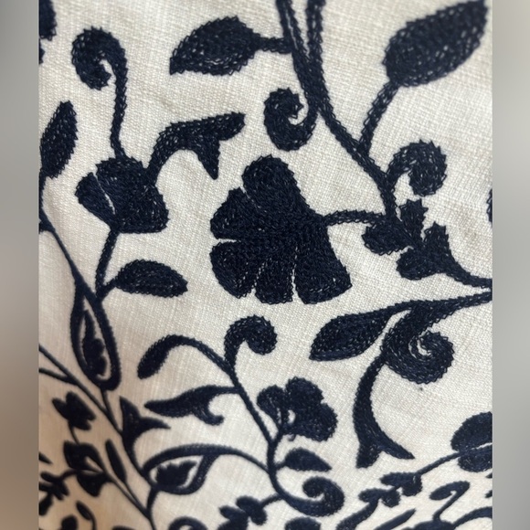 TALBOTS A-LINE LINEN BLEND TEXTURED NAVY BLUE FLORAL EMBROIDERED SKIRT SZ 14P - Picture 5 of 10